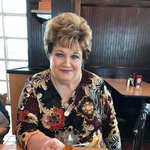 Meet your Posher, Connie